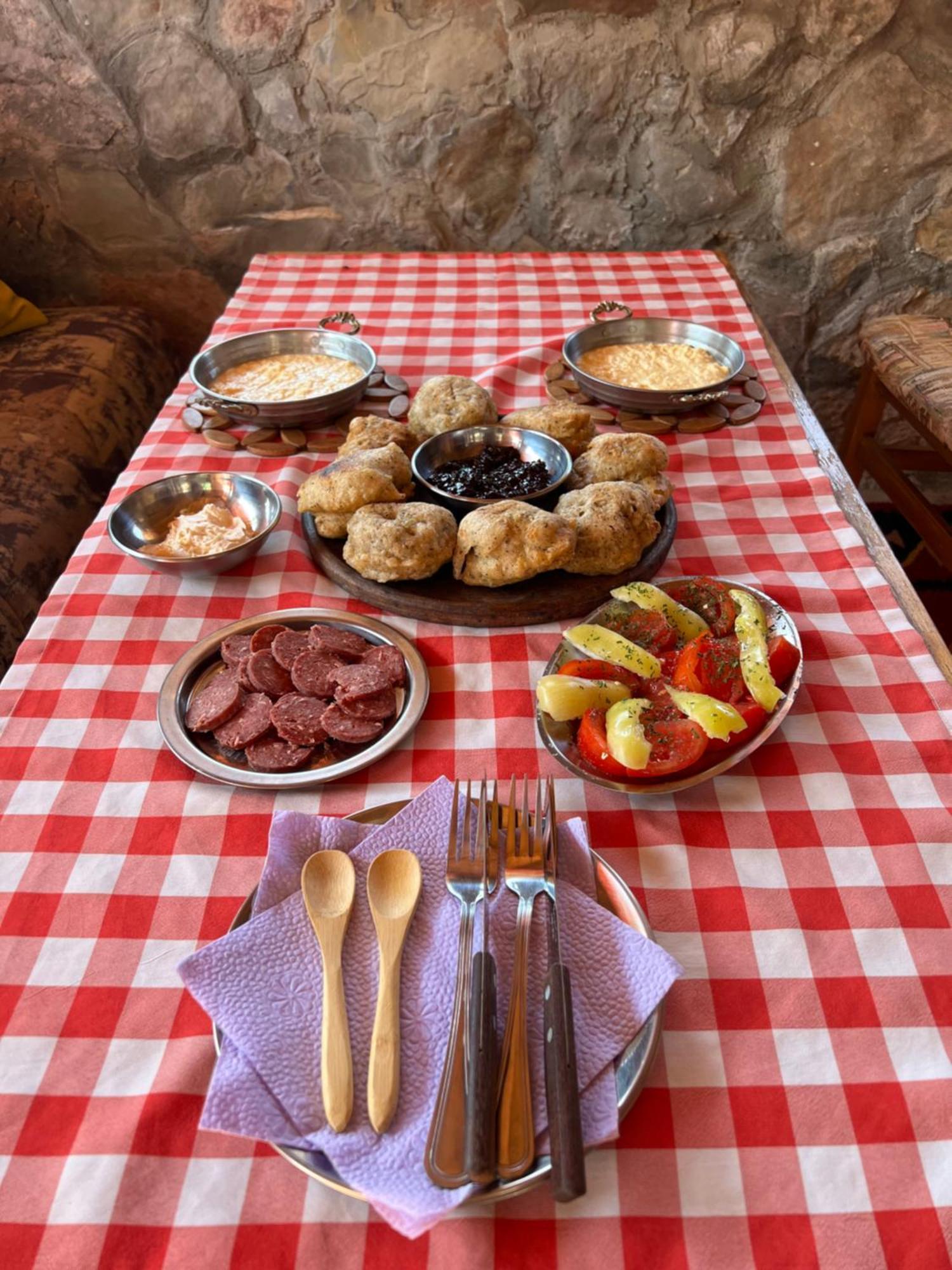 Bed and Breakfast Kod Kapetana Tea Gornji Lukomir Экстерьер фото